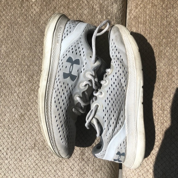 Grey Under Armour Sneakers - Picture 2 of 3